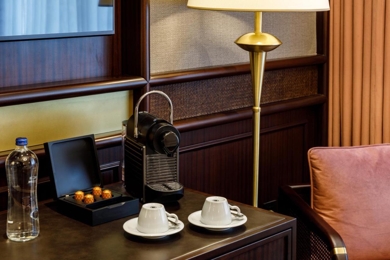 Cronton Design Hotel Istambul Extérieur photo A Nespresso machine in a hotel room