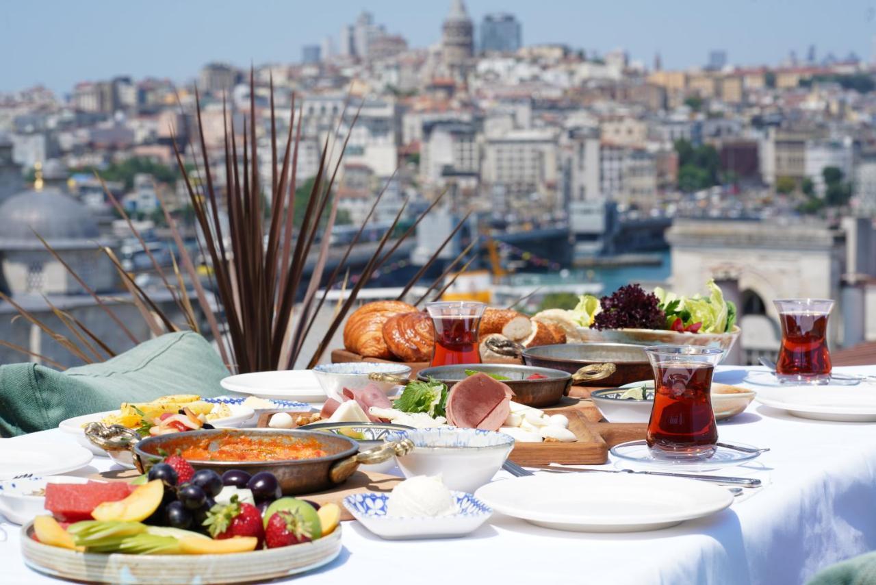 Cronton Design Hotel Istambul Extérieur photo A traditional Turkish breakfast